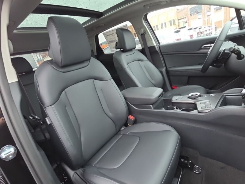 New 2027 Kia Sportage Hybrid SUV