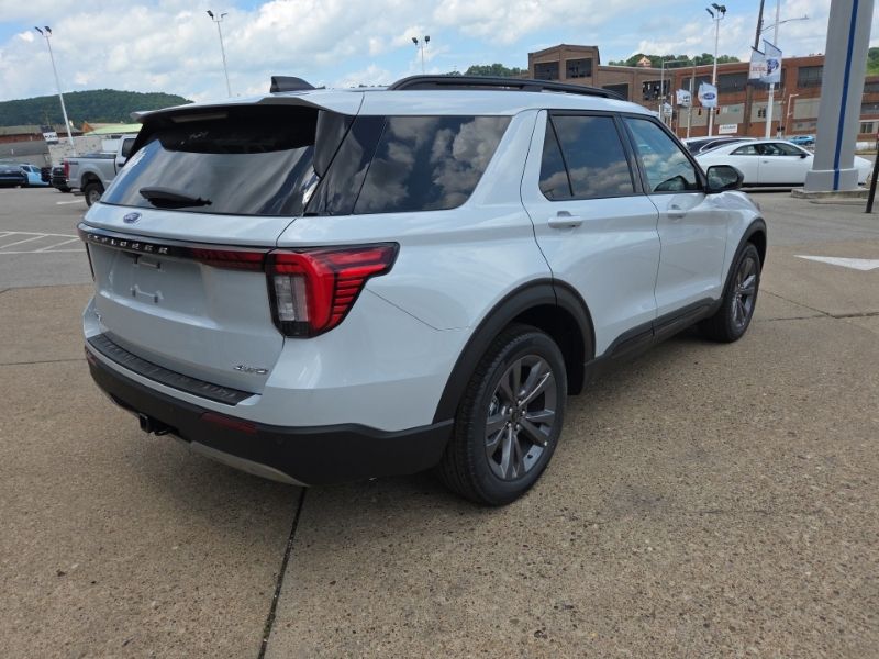 New 2026 Ford Explorer SUV