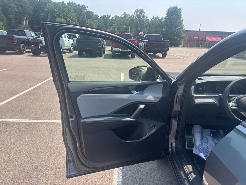 New 2026 Volkswagen Tiguan SUV