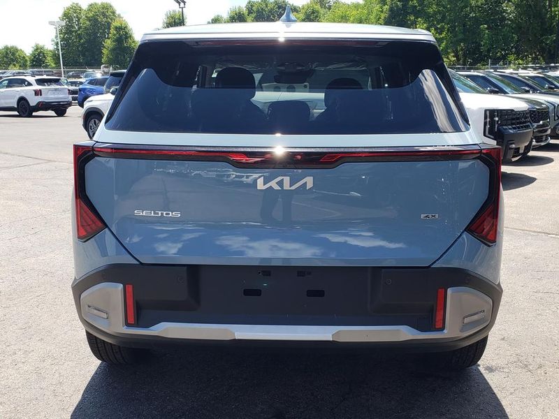 New 2027 Kia Seltos SUV