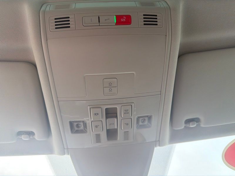 Used 2024 Volkswagen Tiguan SUV