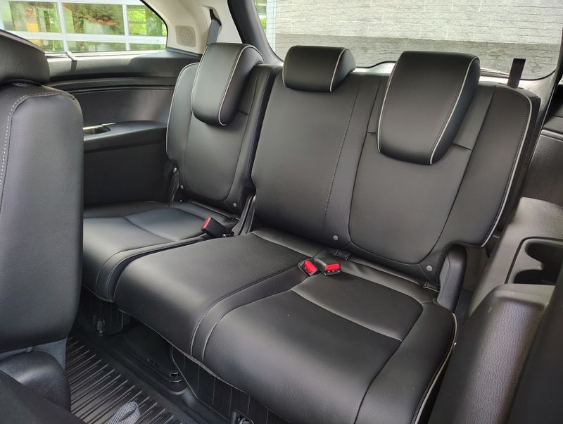 Used 2025 Honda Odyssey Van