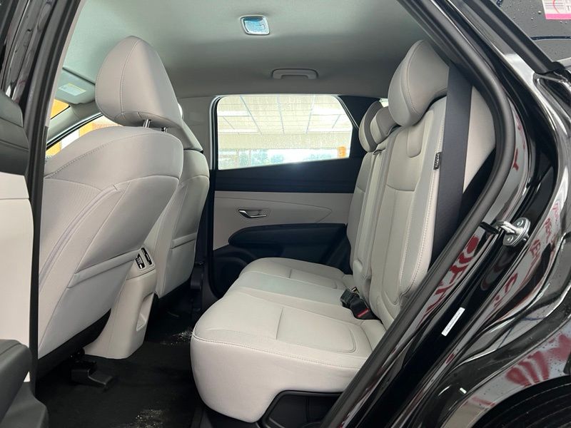 New 2026 Hyundai Tucson Plug-In Hybrid SUV