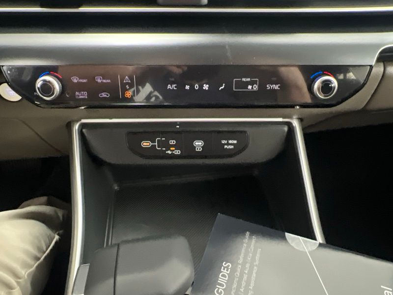 New 2027 Kia Carnival MPV Van