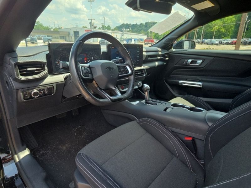 Used 2025 Ford Mustang Coupe