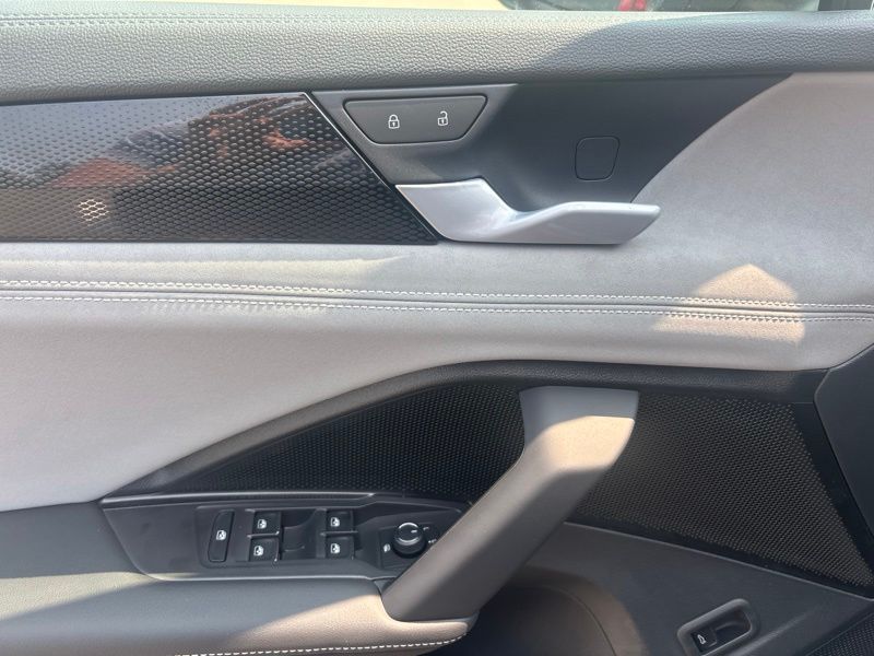 New 2026 Volkswagen Tiguan SUV