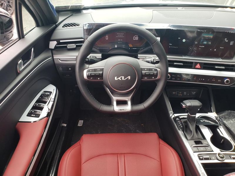 New 2026 Kia K5 Sedan