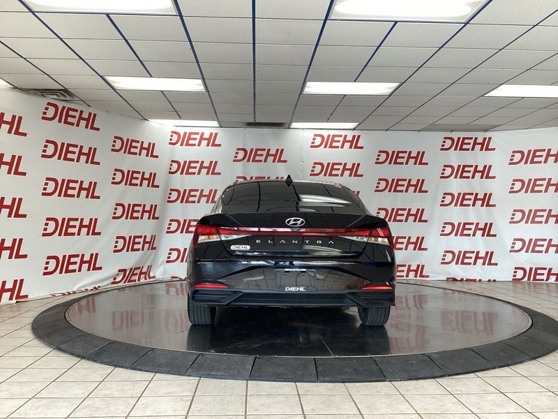Used 2022 Hyundai Elantra Sedan