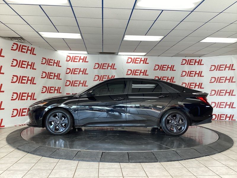 Used 2022 Hyundai Elantra Sedan