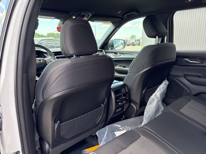New 2026 Jeep Grand Cherokee SUV