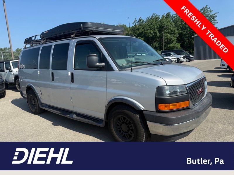2017 GMC Savana 2500's photo