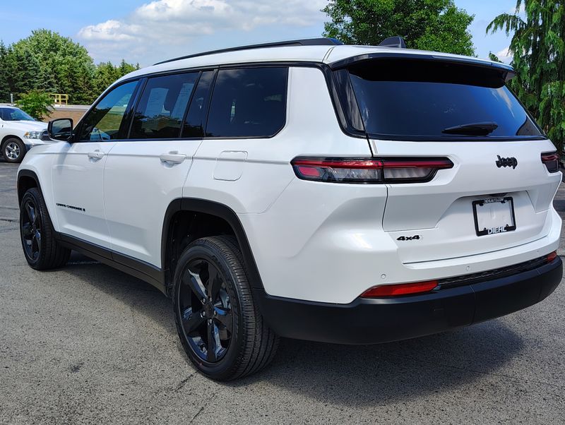 Used 2025 Jeep Grand Cherokee L SUV