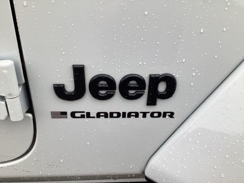 New 2026 Jeep Gladiator Truck