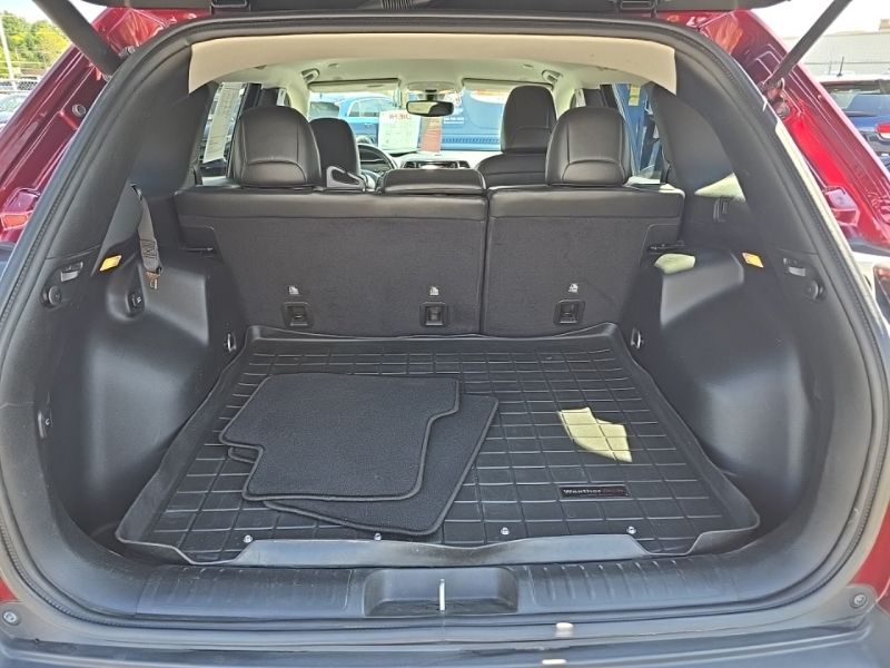 Used 2019 Jeep Cherokee SUV