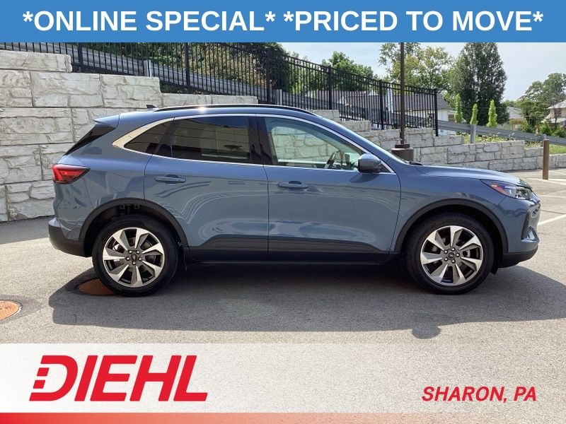 Used 2024 Ford Escape SUV