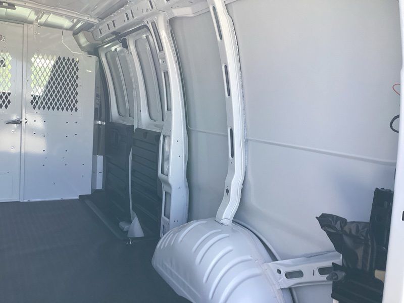 New 2026 Chevrolet Express 2500 Van