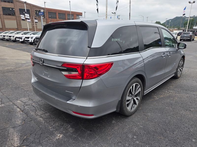 Used 2023 Honda Odyssey Van