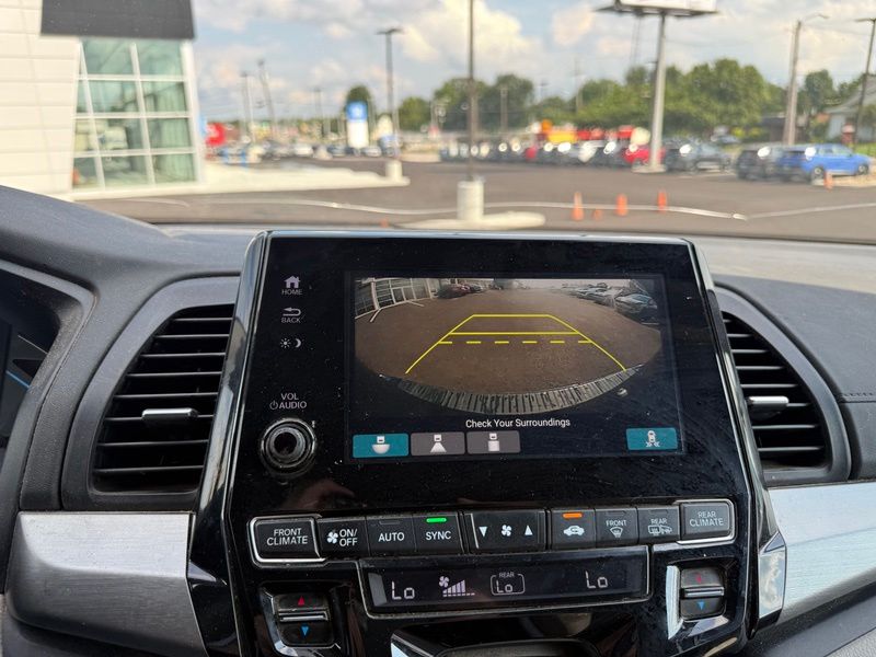Used 2018 Honda Odyssey Van