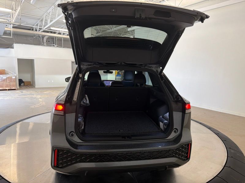 New 2026 Volkswagen Tiguan SUV