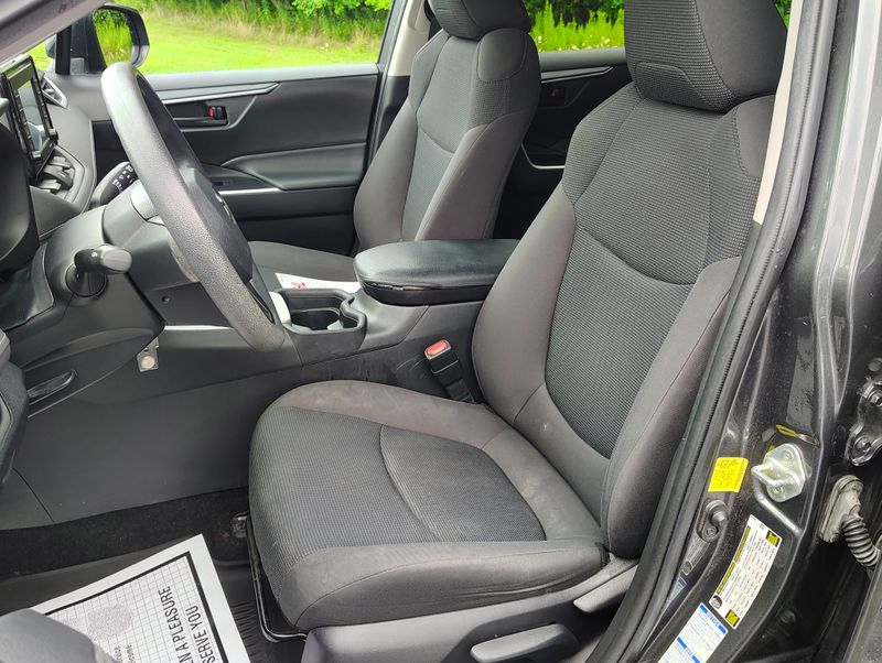 Used 2021 Toyota RAV4 SUV