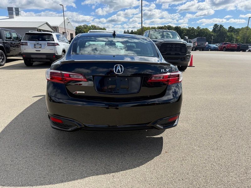 Used 2018 Acura ILX Sedan