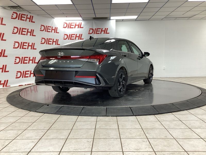 New 2026 Hyundai Elantra Sedan