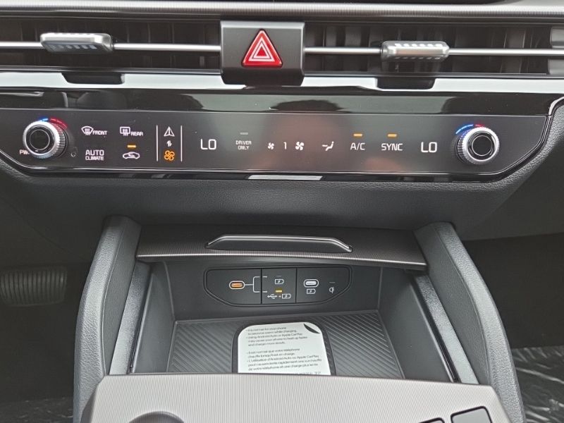 New 2027 Kia Sportage Hybrid SUV
