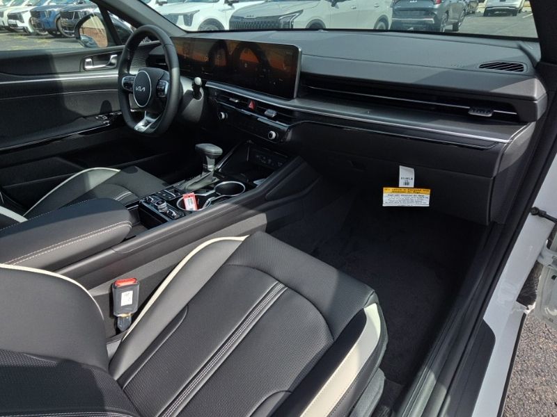 New 2026 Kia K5 Sedan