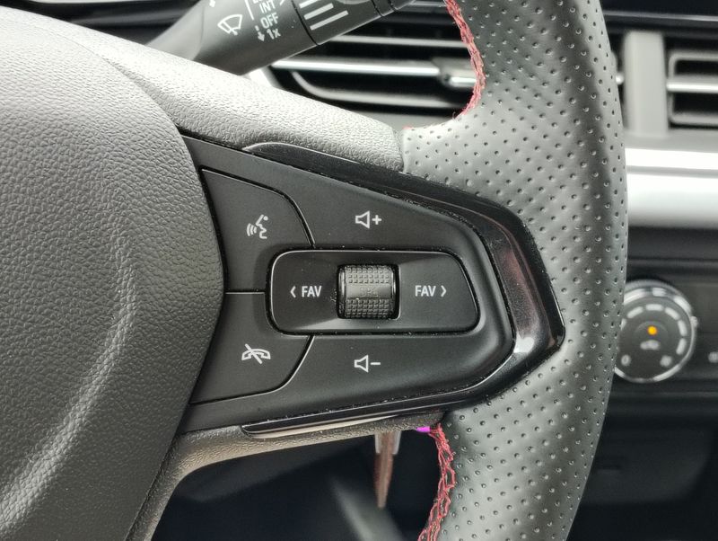 Used 2024 Chevrolet Trax SUV