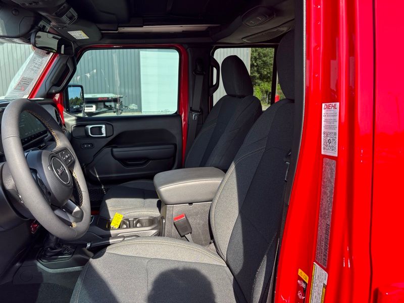 Used 2024 Jeep Wrangler SUV