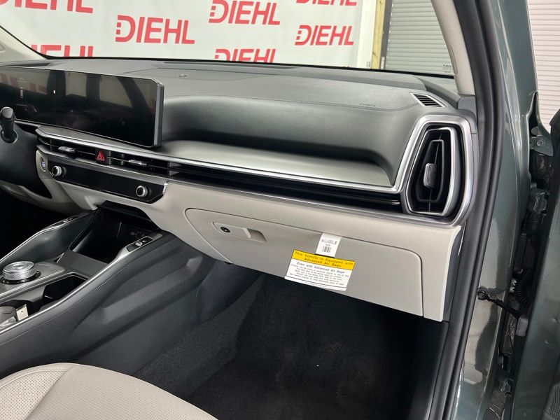 New 2026 Kia Sorento Hybrid SUV
