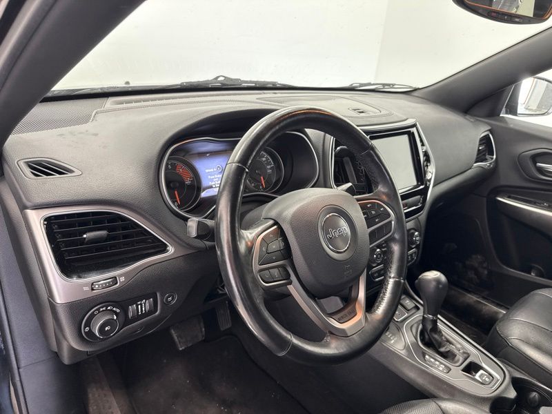 Used 2019 Jeep Cherokee SUV