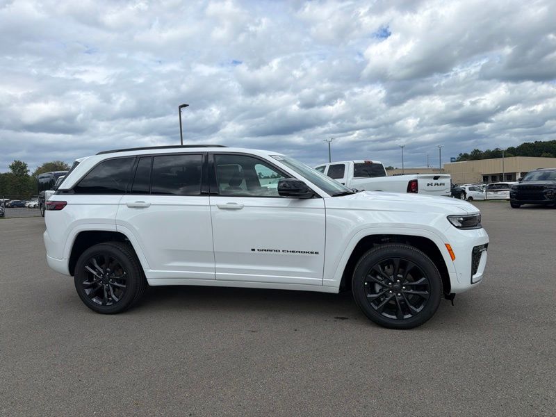 New 2026 Jeep Grand Cherokee SUV