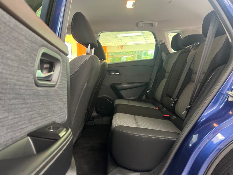 Used 2023 Nissan Rogue SUV