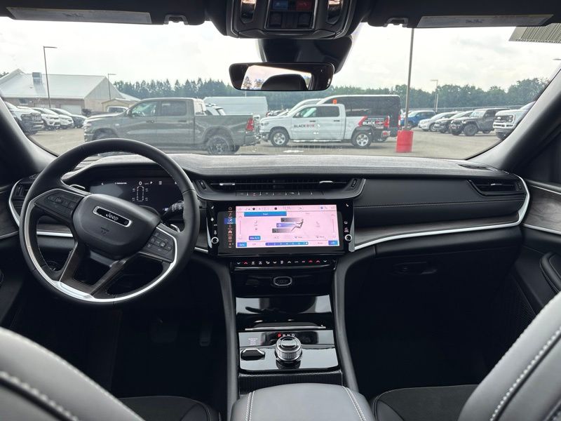 New 2026 Jeep Grand Cherokee L SUV