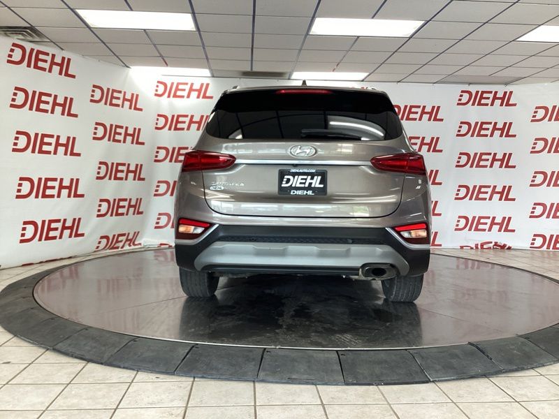 2019 Hyundai Santa Fe Limited - Photo 6
