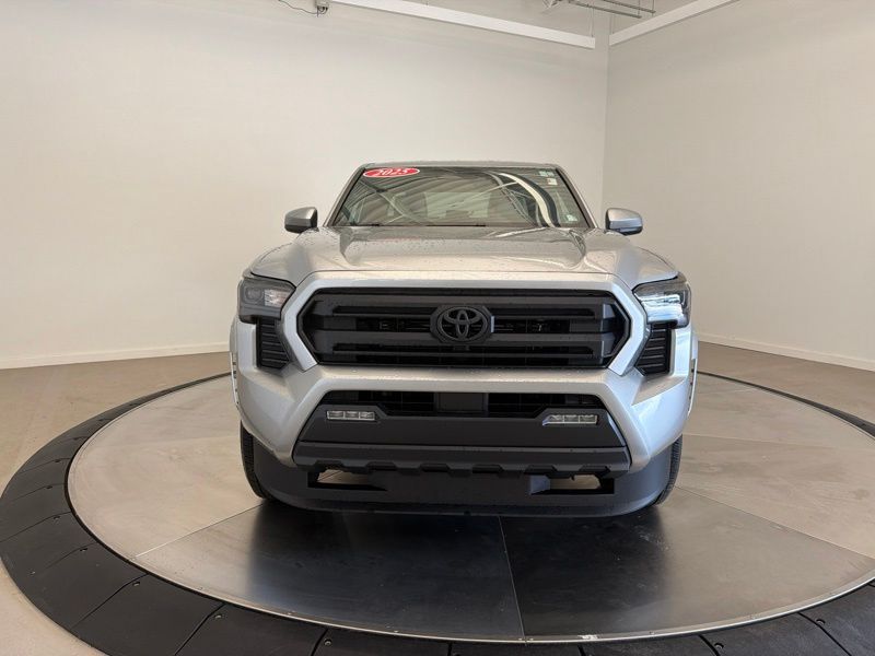 Used 2025 Toyota Tacoma Truck