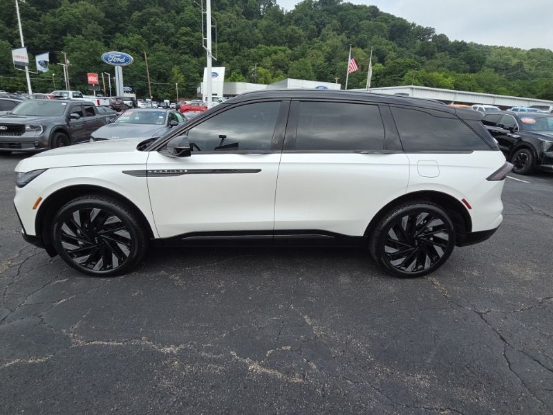 Used 2025 Lincoln Nautilus SUV
