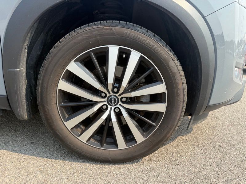 Used 2023 Nissan Pathfinder SUV
