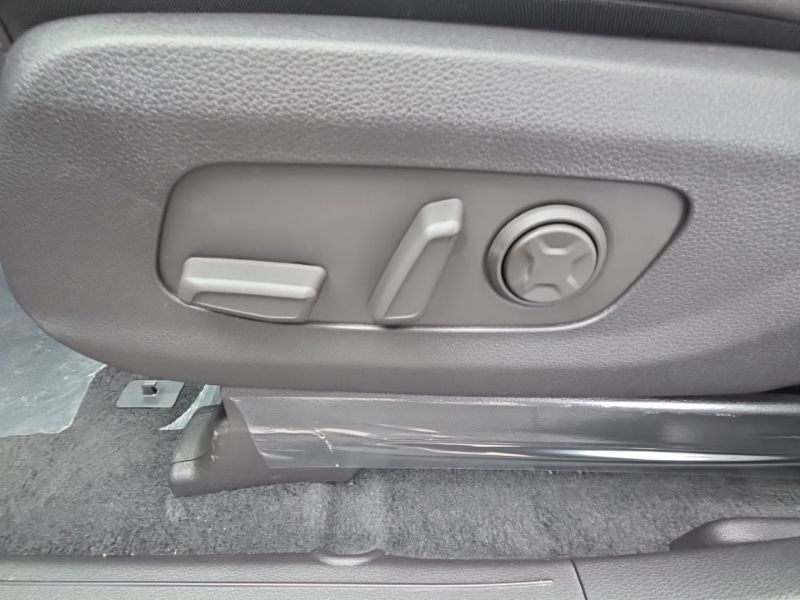 New 2027 Kia Carnival MPV Van