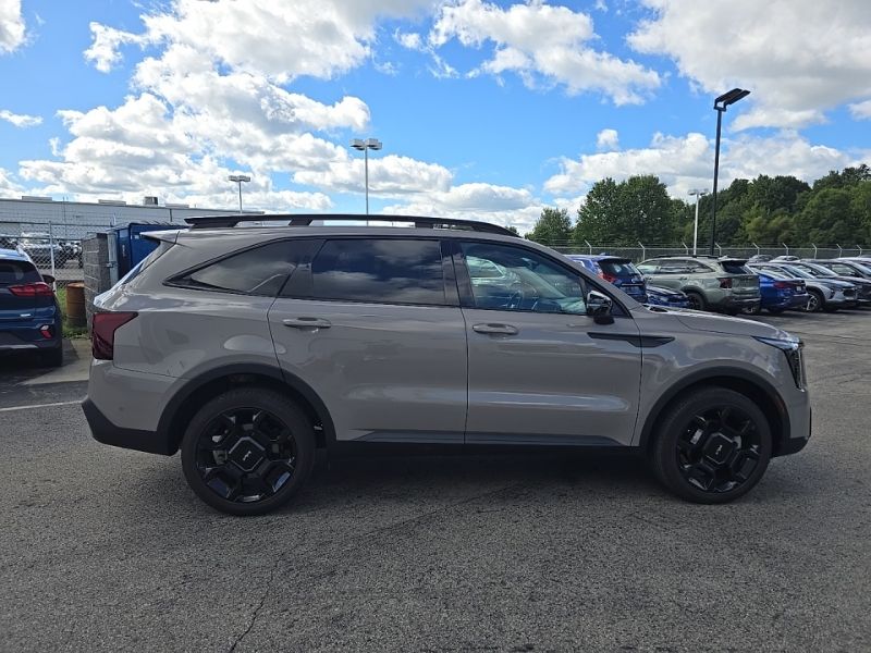 Used 2024 Kia Sorento SUV