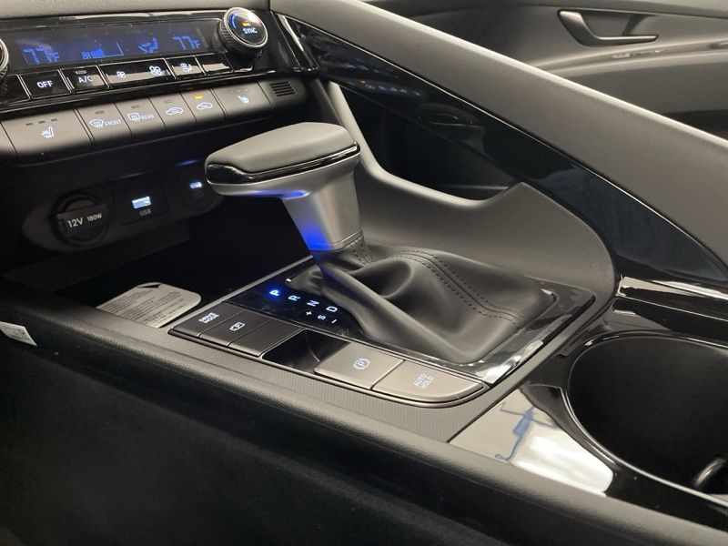 New 2026 Hyundai Elantra Sedan
