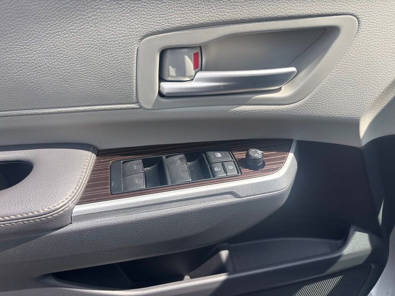Used 2022 Toyota Sienna Van