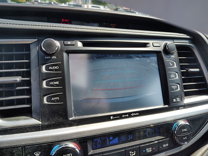Used 2017 Toyota Highlander SUV
