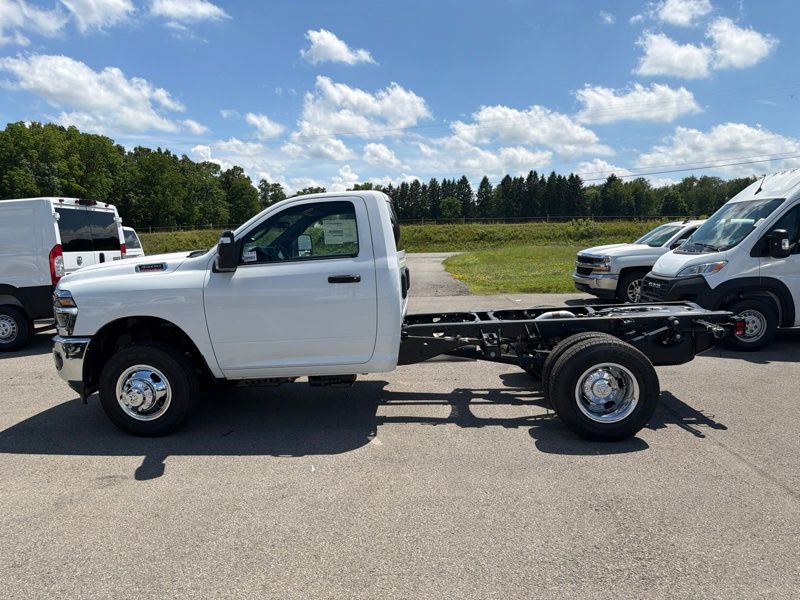 New 2026 Ram 3500 Truck