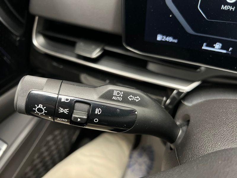 New 2026 Kia Carnival MPV Van