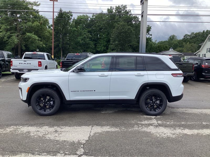 New 2026 Jeep Grand Cherokee SUV