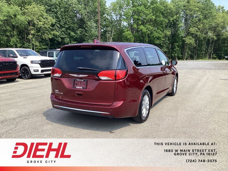 Used 2019 Chrysler Pacifica Van