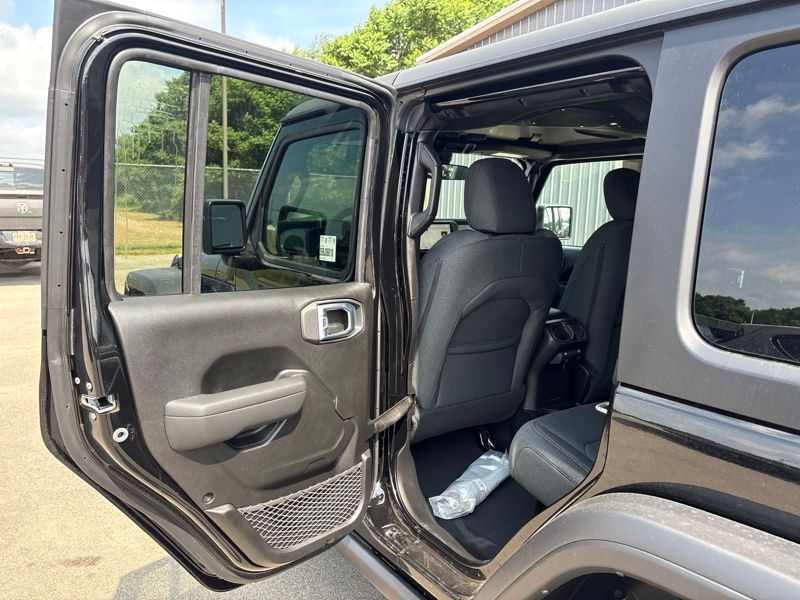 New 2026 Jeep Wrangler SUV