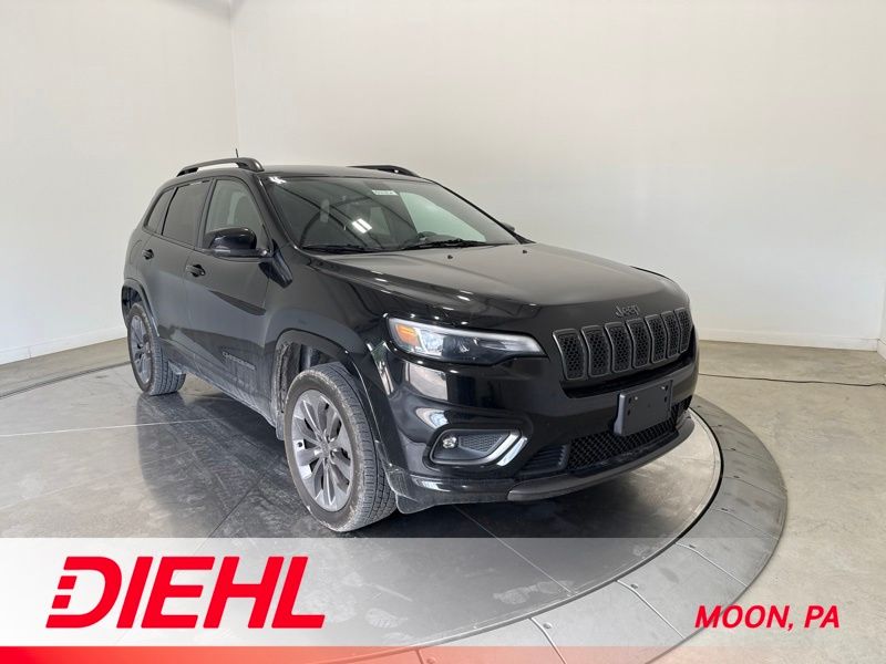 Diamond Black Crystal Pearlcoat 2019 Jeep Cherokee SUV / Crossover Four-Wheel Drive 9-Speed Automatic